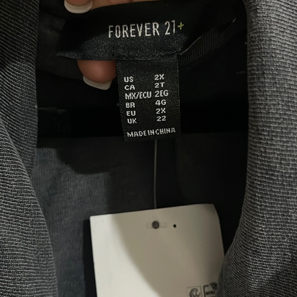 NWT Forever 21 Plus Size Mineral Wash Jacket 2X-Dark Grey/Black Mineral wash - Picture 2 of 7